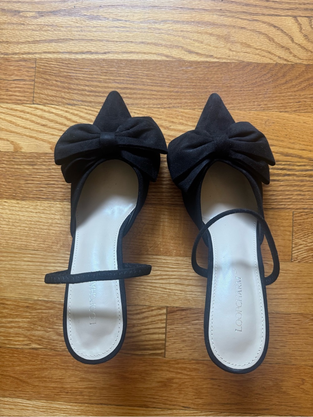 LoopCharm Black Women's Strappy Heel Sandal - Size 8.5